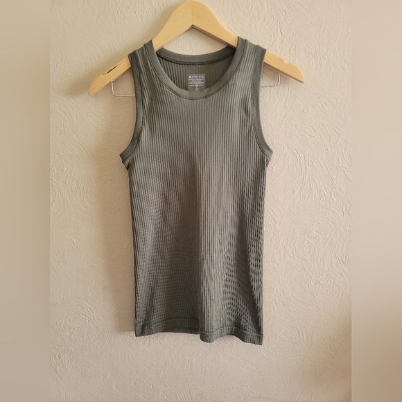 Athleta, Renew Ribbed‎ Tank Top, Sleeveless Crew Neck, Olive Green , Size XS - Picture 2 of 8